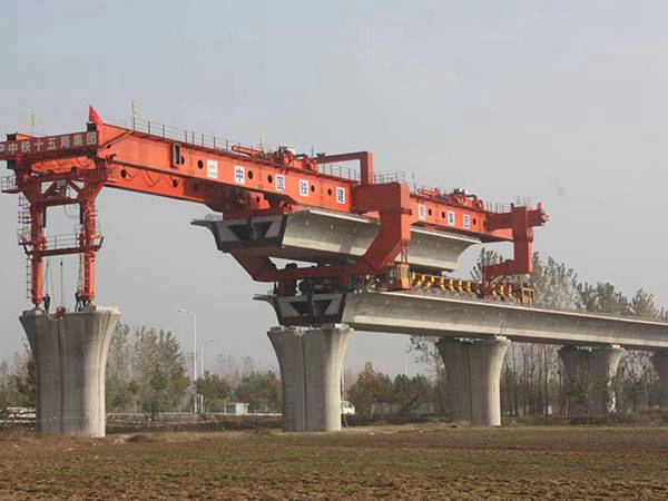 懷化900噸高鐵架橋機 懷化900噸高鐵架橋機